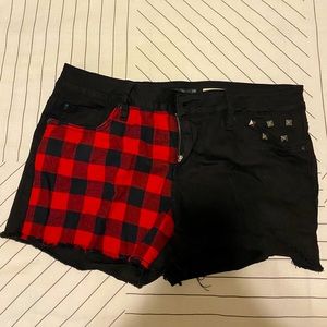 Lovesick low rise shorts